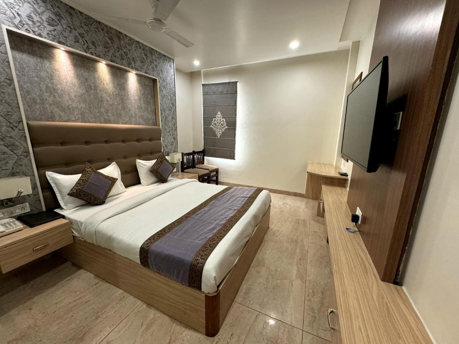 Hotel River Rhythm Assi Ghat Варанаси Экстерьер фото